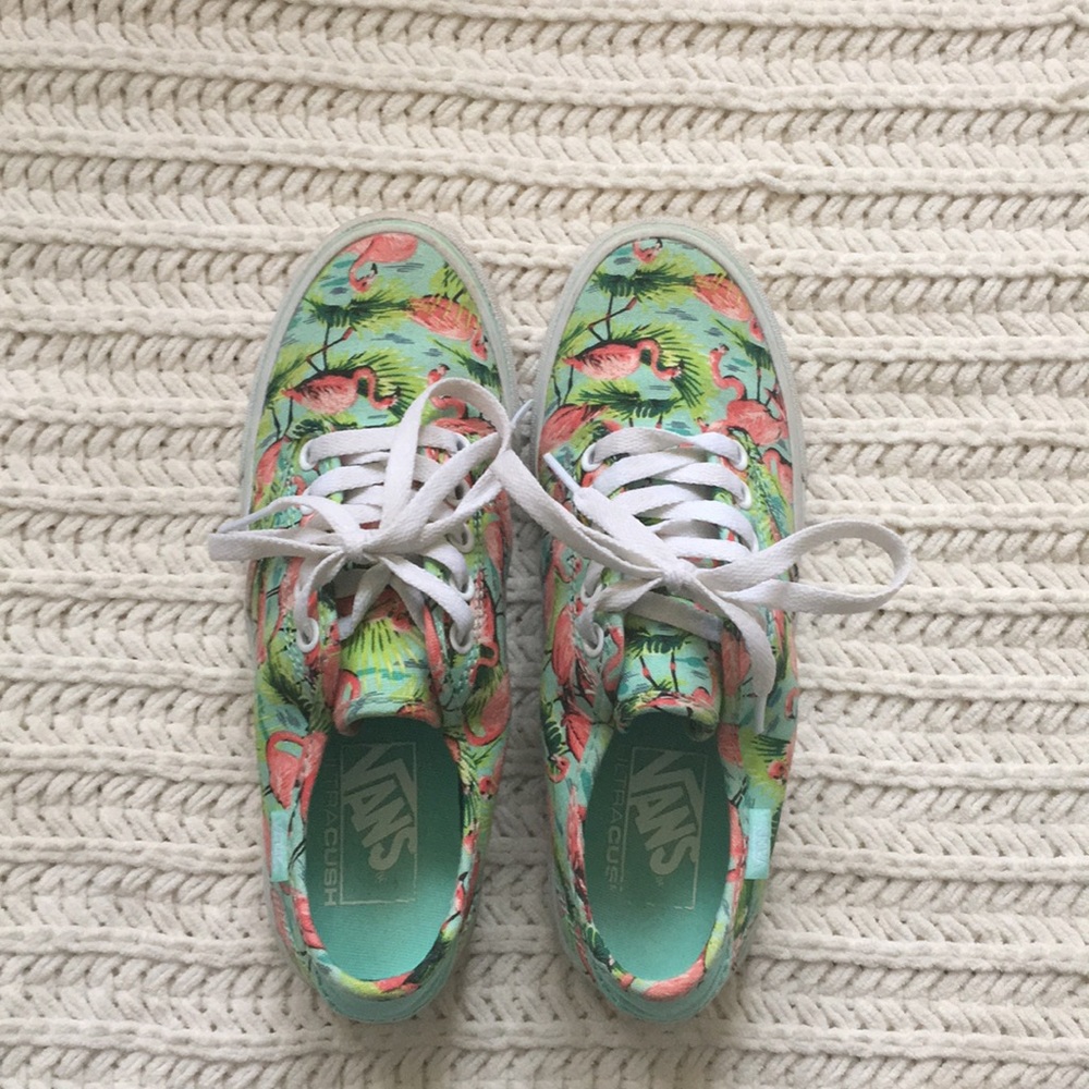 Flamingo Vans